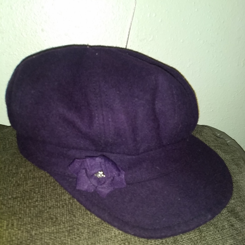 Spring/fall hats - Picture 6 of 6